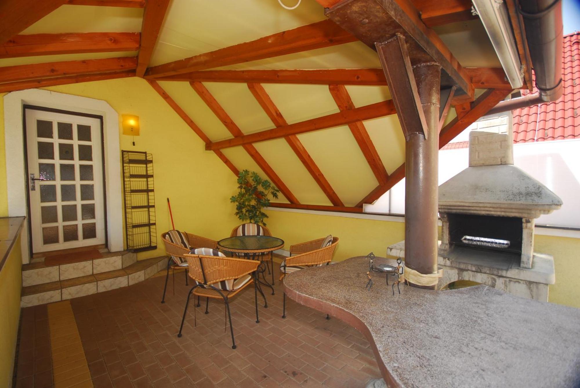 Apartman Elegant Bešeňová Zewnętrze zdjęcie