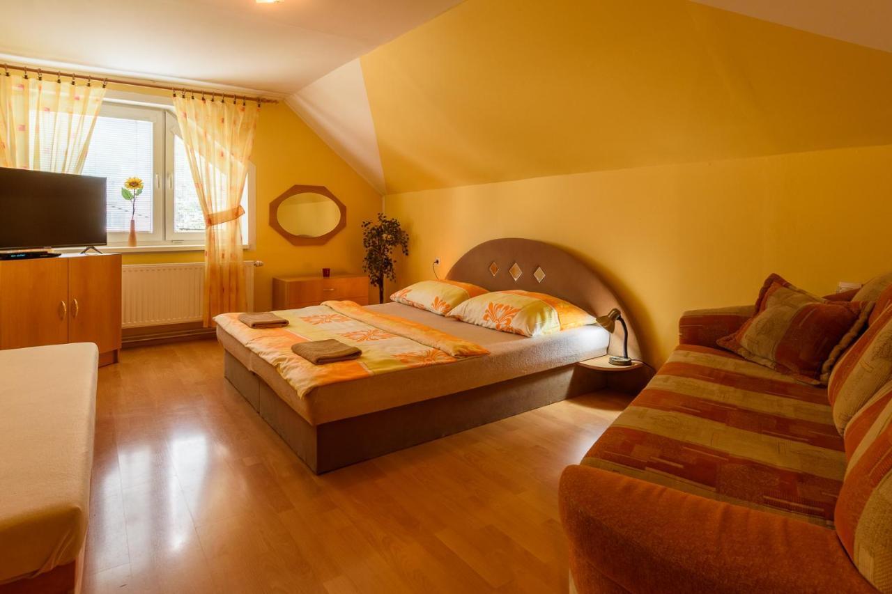 Apartman Elegant Bešeňová Zewnętrze zdjęcie