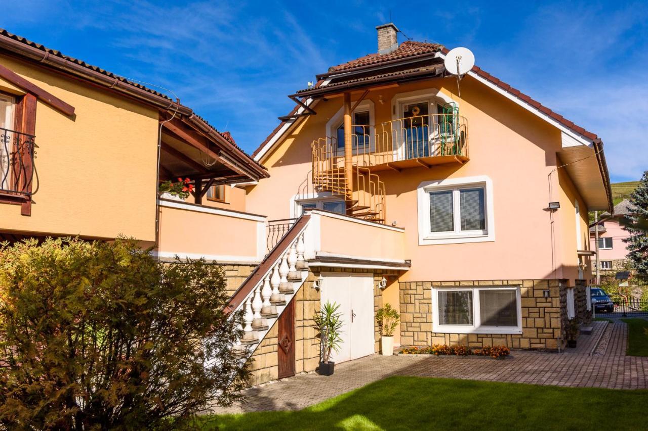 Apartman Elegant Bešeňová Zewnętrze zdjęcie